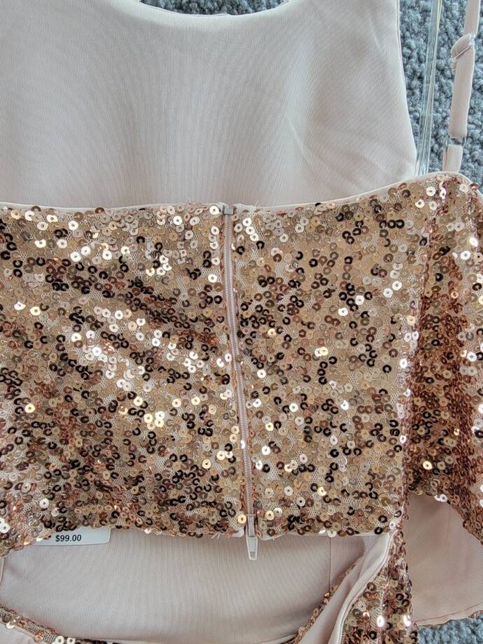 Emerald Sundae 2-Pc. Sequined Halter Dress Juniors L Rose Gold Back Zip Closure