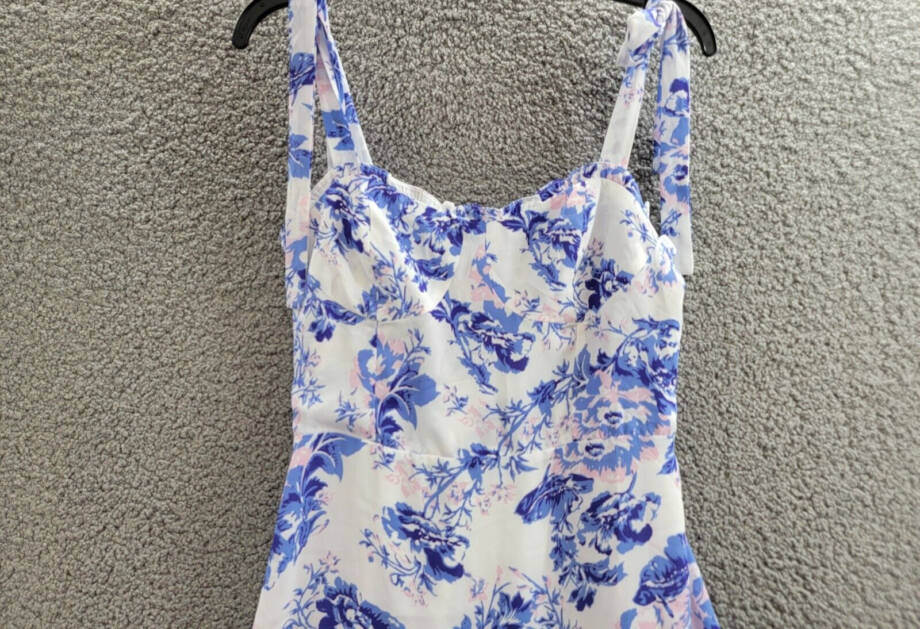 AQUA Floral Ruffle Dress Women's S Sky Blue Sweetheart Neck Shoulder Tie Closure