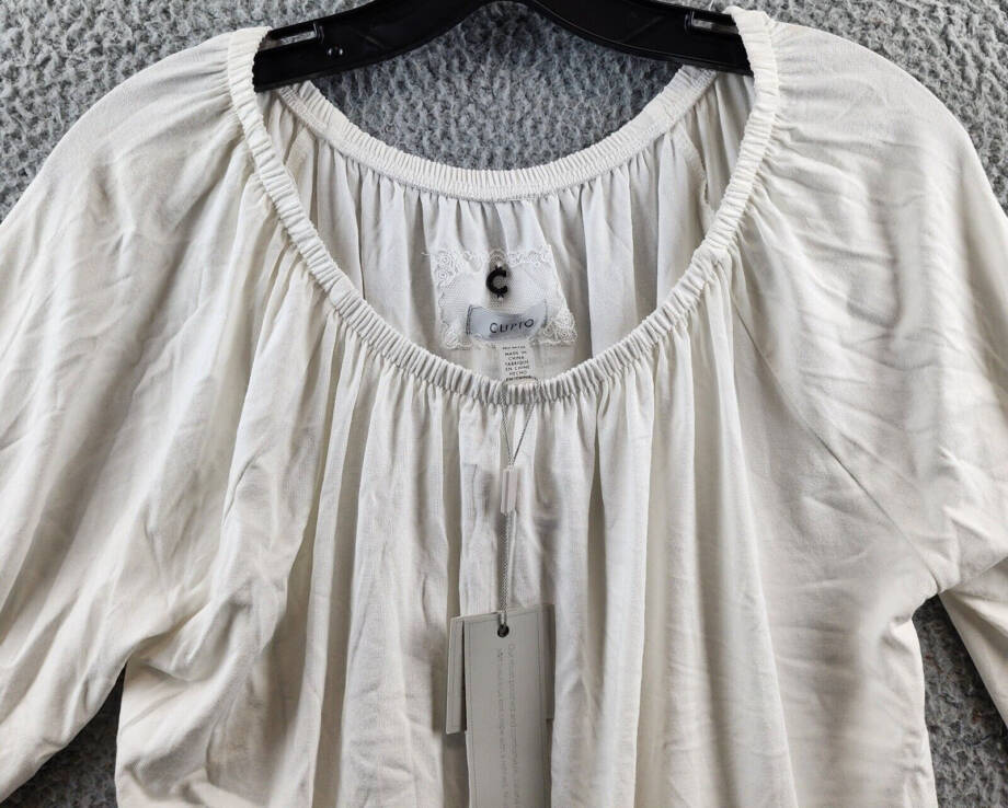 Cupio Embroidered Laser Cut Top Women's M Snow White Solid Scoop Neck Pullover