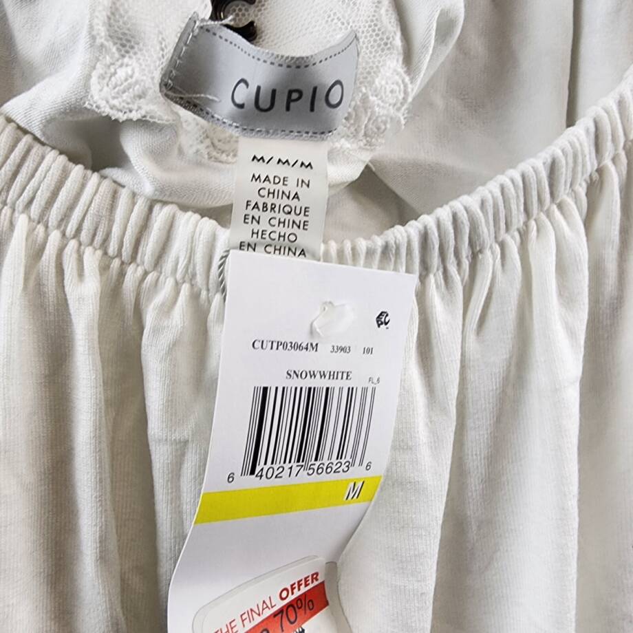 Cupio Embroidered Laser Cut Top Women's M Snow White Solid Scoop Neck Pullover