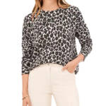 VINCE CAMUTO Elegant Leopard Print Sweater Women's XXS Antique White Long Sleeve