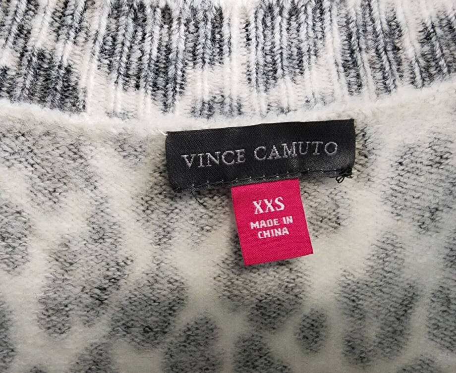 VINCE CAMUTO Elegant Leopard Print Sweater Women's XXS Antique White Long Sleeve