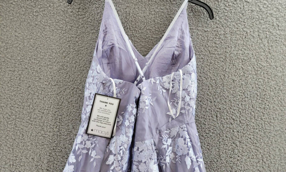 BCX Embroidered Fit & Flare Dress Juniors' 17 Lavender V-Neck Back Zip Closure