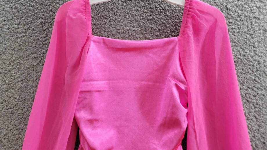 With Jules Long-Sleeve Ruched Dress Girls' L Bright Pink Straight Neck Pullover