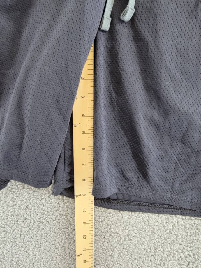 Under Armour Tech™ Mesh Shorts Men's M Black Side Pockets Elastic Waist Pull On