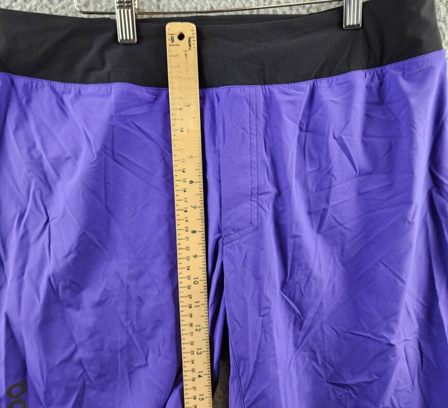 On Lightweight Active Shorts Men's XL Twilight/Black Pocket Elastic Waist PullOn