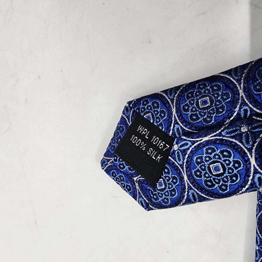 The Men's Store at Bloomingdale's Large Medallion Silk Classic Tie Men's 8 Navy