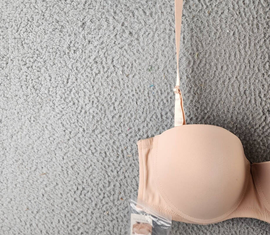 Sophie B Invisible Edge Multi-Way Push Up Bra Women's 38C Nude Hook & Eye Back