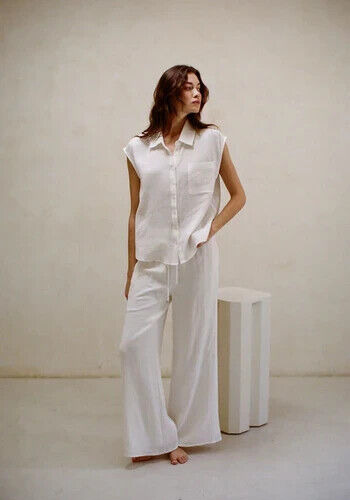 a. ren Woven Gauze Button Up Sleeveless Top Women's S Off White Patch Pocket