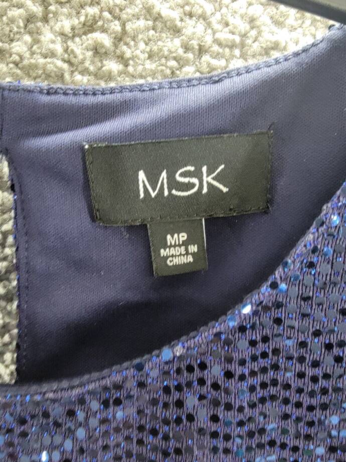 MSK Petite Sequin Sleeveless Round-Neck Keyhole Top Women's MP Blue Pullover