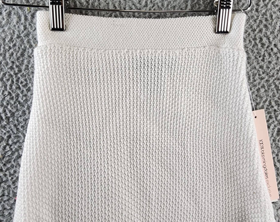 AQUA Crochet Skirt Girls' S 7/8 White Elasticized Waistband A-line Silhouette