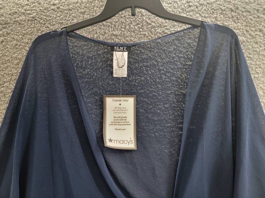 SLNY Plus Size Chiffon Cascade Crop Shrug Women's 3X/4X Navy One-Button Closure