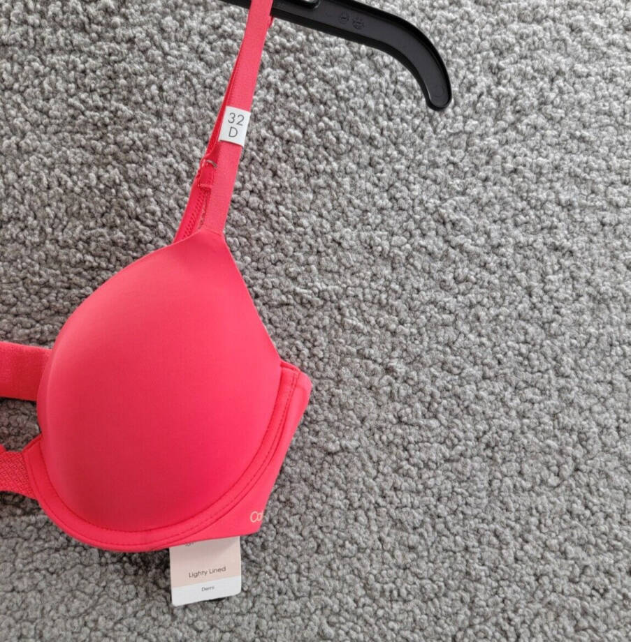 Calvin Klein Infinite Flex Lightly Lined Demi Bra Women's 32D Red Hook & Eye
