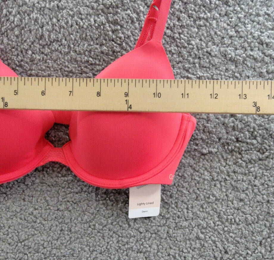 Calvin Klein Infinite Flex Lightly Lined Demi Bra Women's 32D Red Hook & Eye