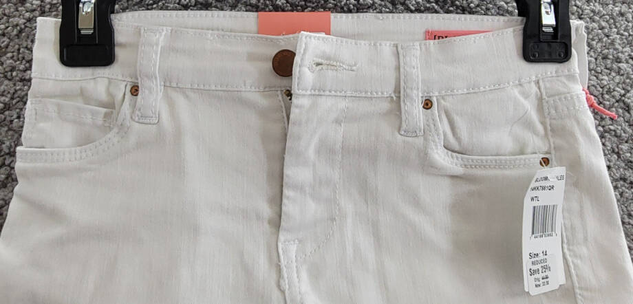 BLANKNYC Cutoff Shorts Big Girls 14 White Solid 5 Pockets Zip/Button Closure