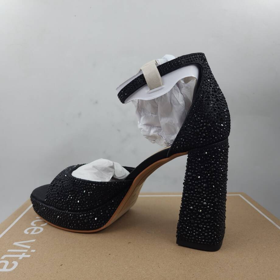 Dolce Vita Pandro Crystal Sandals Women's 7 Black Metallic Buckled Ankle Strap