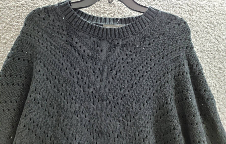 French Connection Long Sleeve Eyelet Sweater Women's L Black Crew Neck Pullover