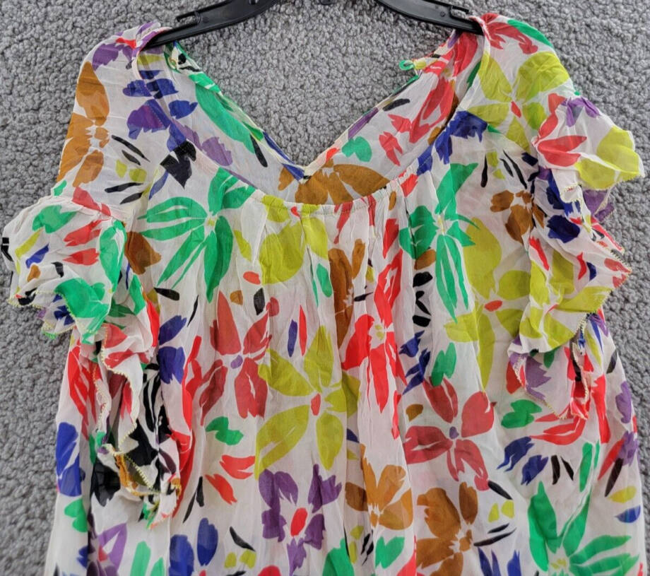 Velvet by Graham & Spencer Lucia Flutter Sleeve Top Women's M Viola Split Neck