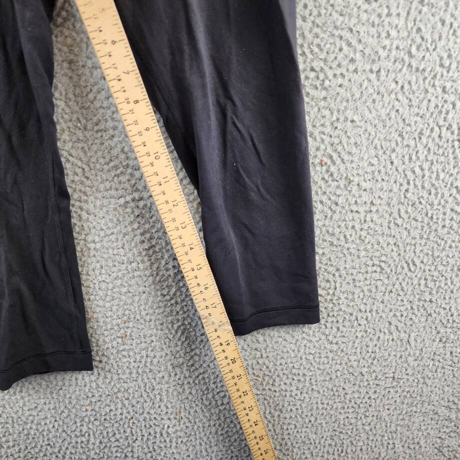 Lululemon Capri Leggings Women's Black Lime Stripe Waist Comfort Stretch