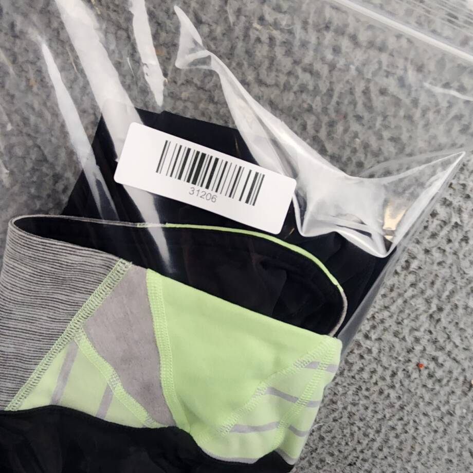 Lululemon Capri Leggings Women's Black Lime Stripe Waist Comfort Stretch