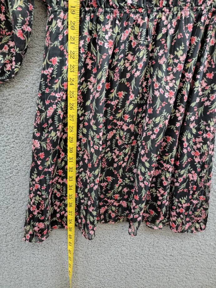 Lucy Paris Imelda Floral Print Shift Dress Women's M Black/Pink Multi Split Neck