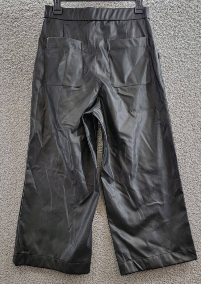 BCBG NEW YORK Faux-Leather Cropped Pants Women's 6 Onyx Slash Pockets Pull On
