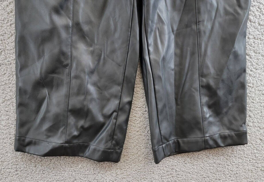 BCBG NEW YORK Faux-Leather Cropped Pants Women's 6 Onyx Slash Pockets Pull On
