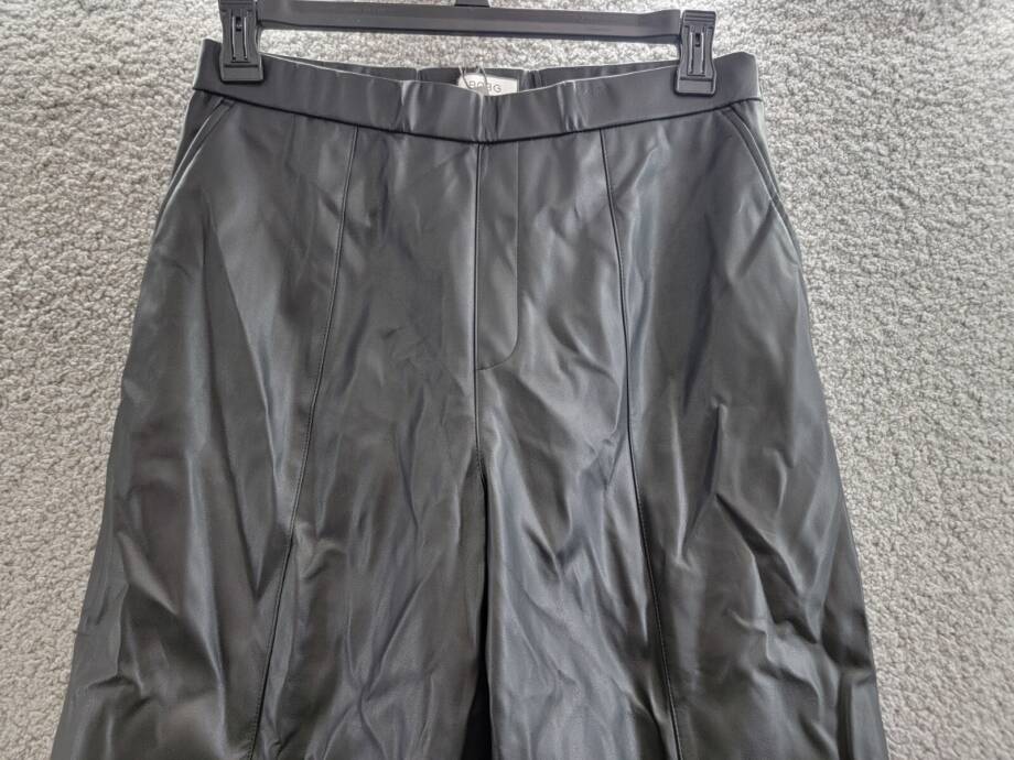 BCBG NEW YORK Faux-Leather Cropped Pants Women's 12 Onyx Slash Pockets Pull On
