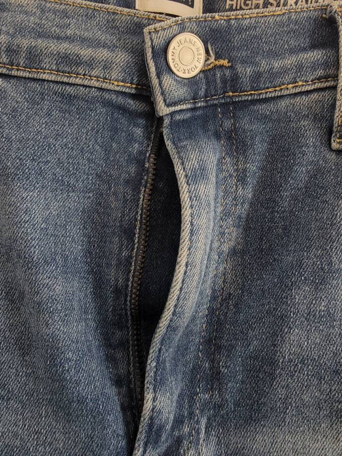 Tommy Jeans Julie Straight-Leg Button-Waist Jeans Women's 32/28 Denim Light