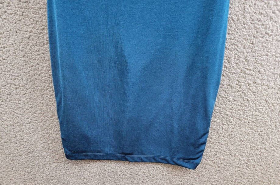 GUESS Yasmine Crossover Halter Dress Women's S Blue Blood Back Zipped Closure