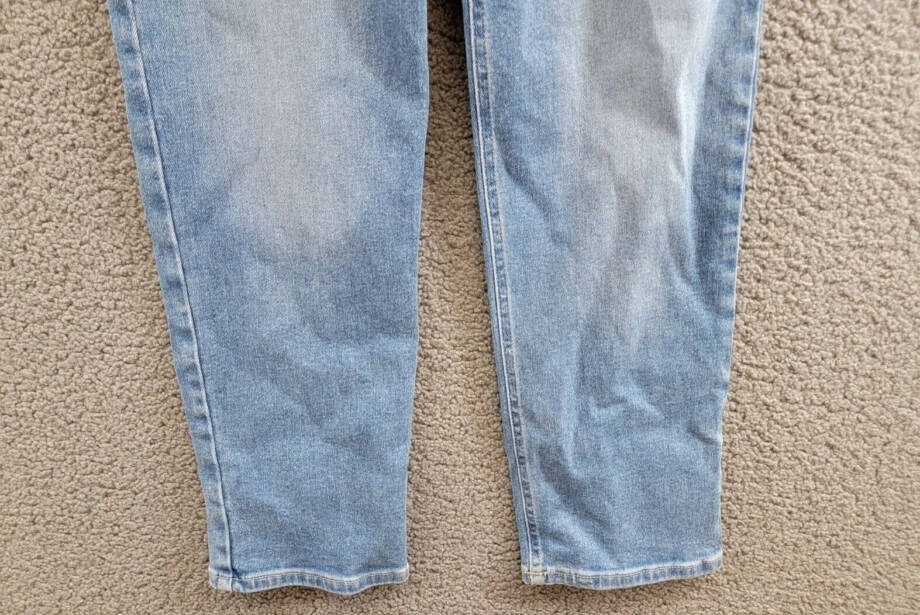 Tommy Jeans Julie Straight-Leg Button-Waist Jeans Women's 26/28 Denim Light
