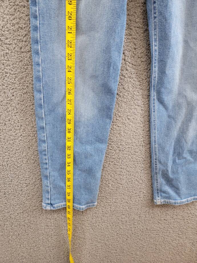 Tommy Jeans Julie Straight-Leg Button-Waist Jeans Women's 26/28 Denim Light
