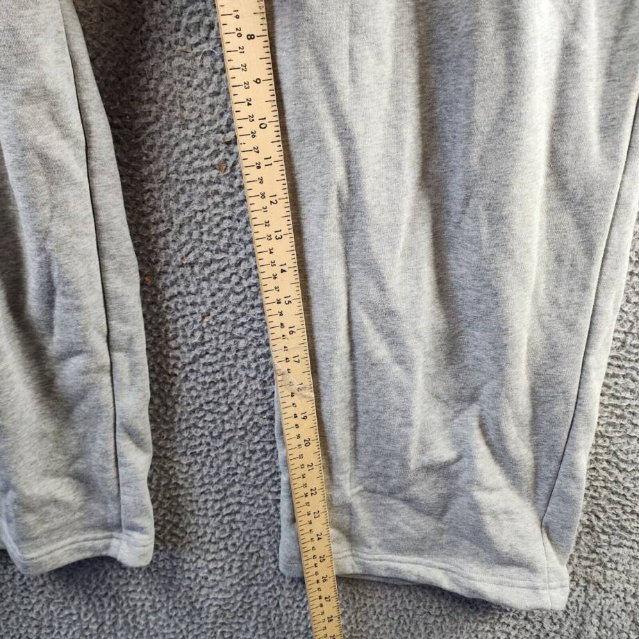 Nike Sportswear Plus Size Mid-Rise Sweatpants Women 1X Gray Drawstring Waist