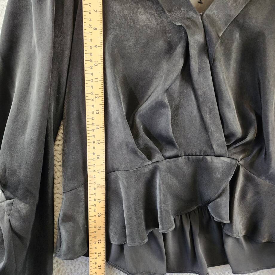 DKNY Surplice V-Neck Shirred Shoulder Peplum Top Women's XL Black Long Sleeve