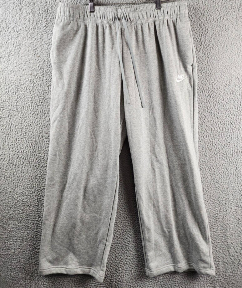 Nike Plus Size Sportswear Club Fleece Mid-Rise Wide-Leg Pants Women's 1X Gray