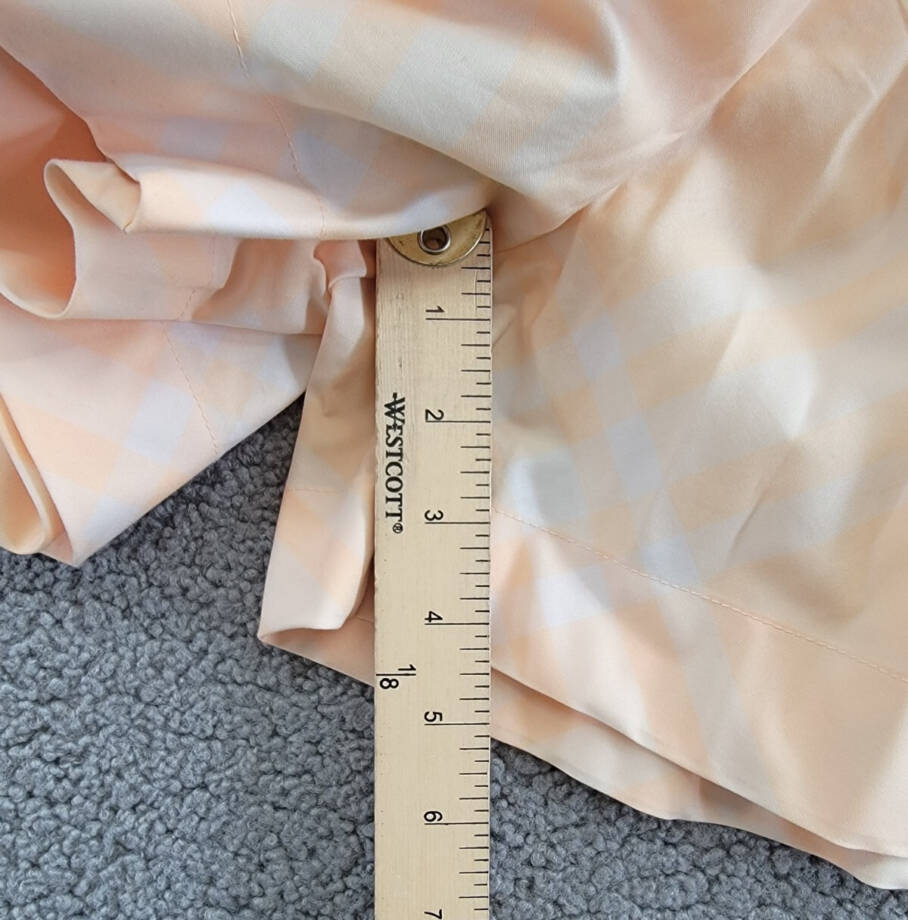 Burberry Marcy Check Shorts Girls 10Y Pastel Peach Elastic Waist Pull On