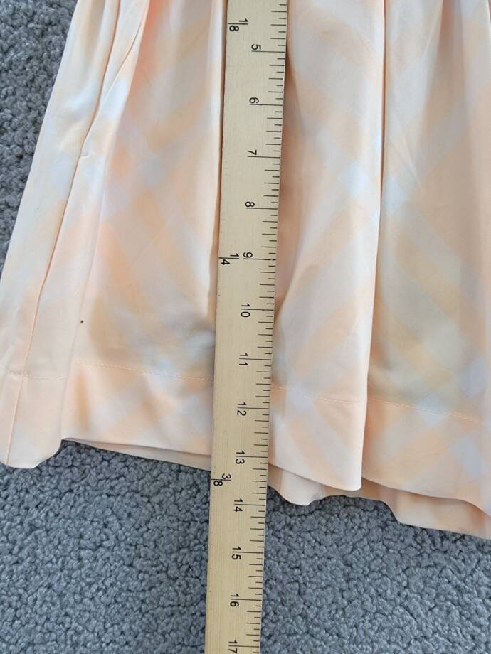 Burberry Marcy Check Shorts Girls 10Y Pastel Peach Elastic Waist Pull On