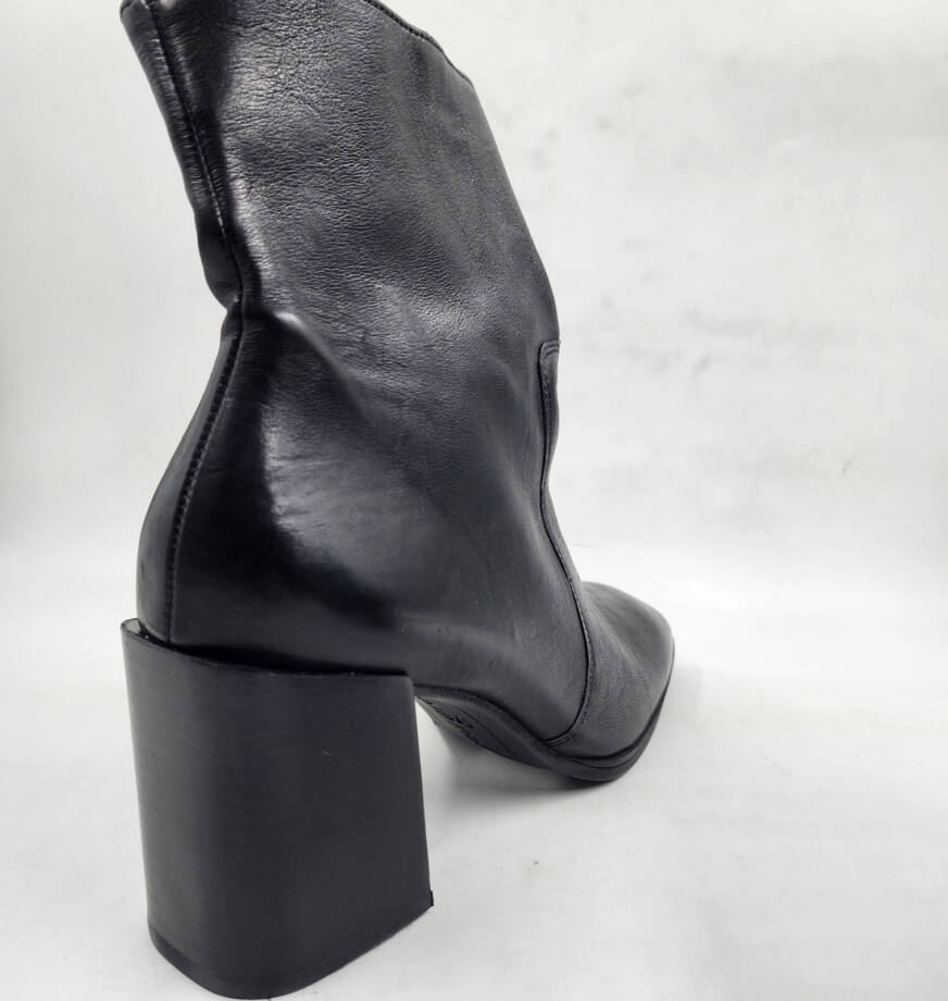 Paul Green Olivia Square Toe Block Heel Booties Women's 7 Black Side Zip Closure