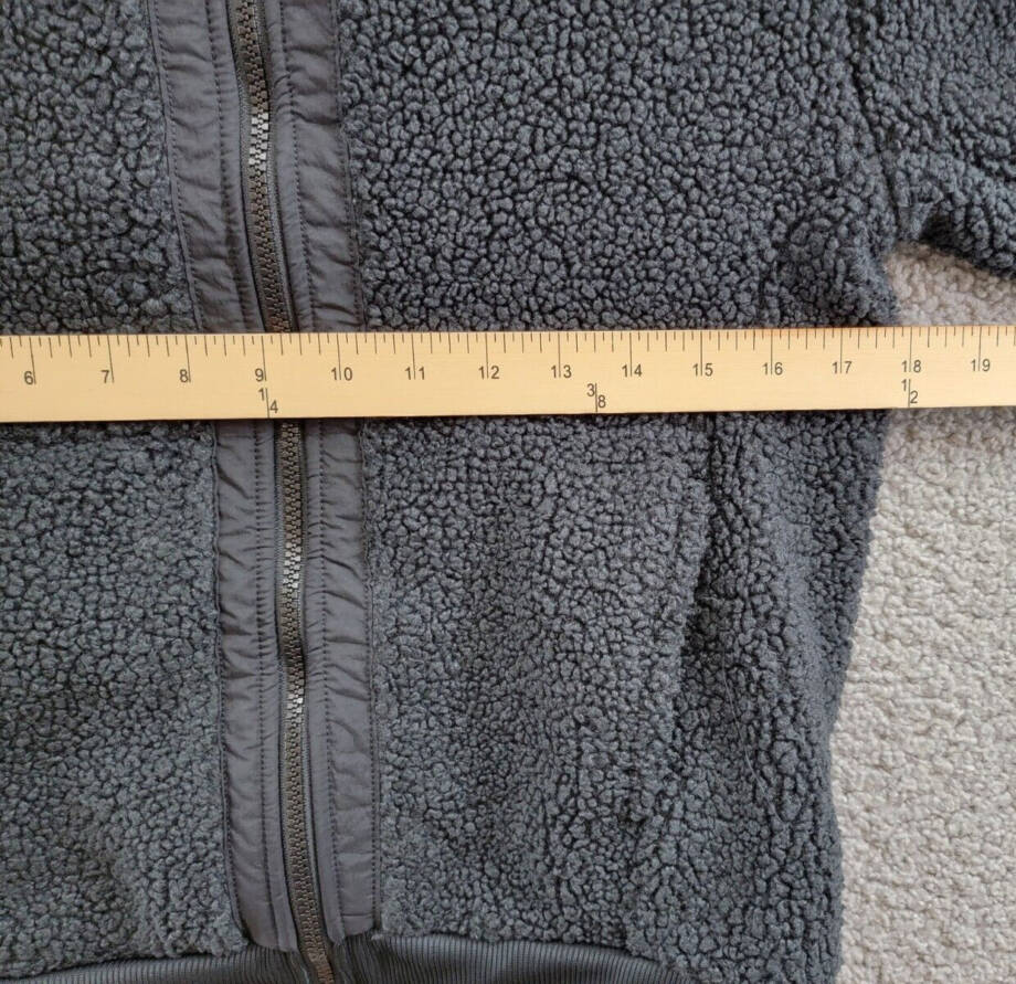 Nike Grade School NSW Club Fleece Full-Zip Hoodie Unisex L Black Front Pockets