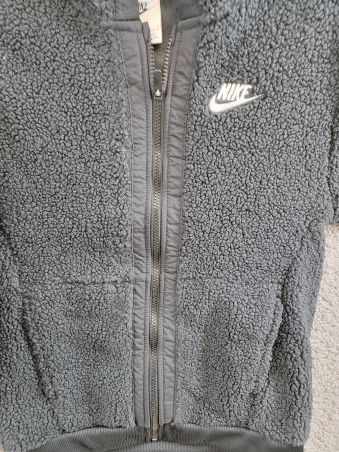 Nike Grade School NSW Club Fleece Full-Zip Hoodie Unisex L Black Front Pockets