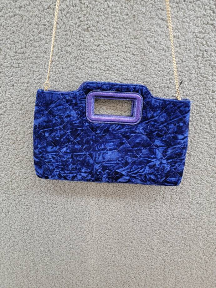 I.N.C. International Concepts Juditth Handle Velvet Clutch Women's OS Sapphire