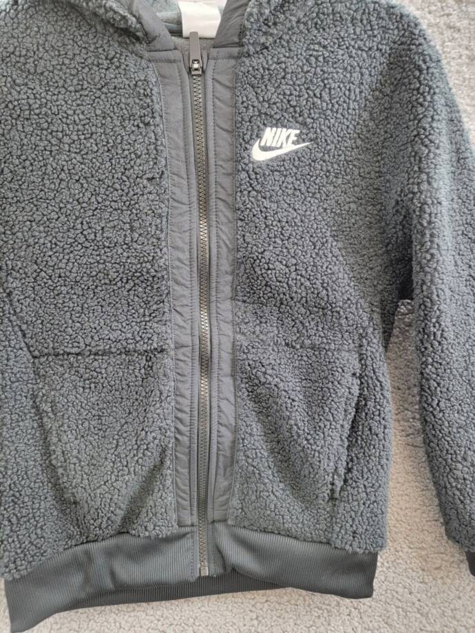 Nike Club Fleece Full-Zip Hoodie Unisex M Black Ribbed Cuffs & Hem Front Pockets