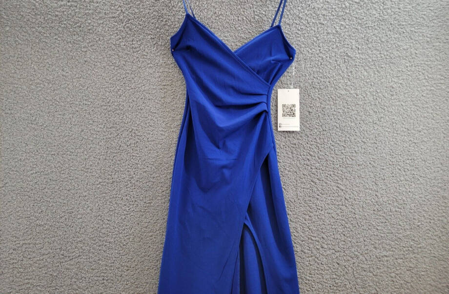 Emerald Sundae High-Slit Gown Juniors' XS Royal Blue V-Neck Pleated Pullover