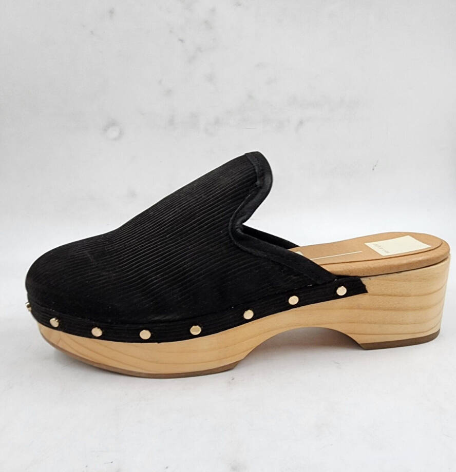 Dolce Vita Closen Studded Clogs Sandals Women's 8 Black Slip On Round Toe~