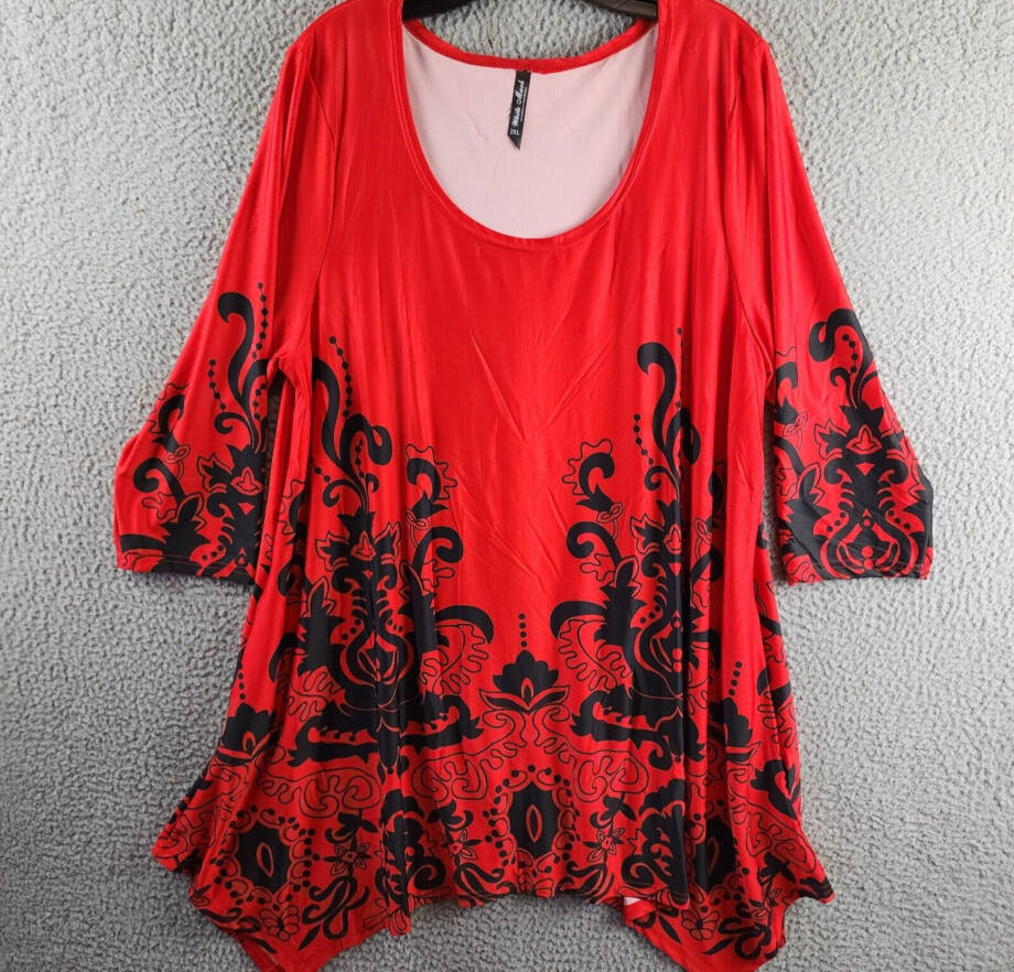 White Mark Plus Size Yanette Tunic Top Women's 2XL Red/Black Printed 3/4 Sleeve