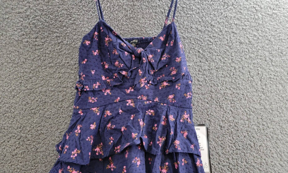 City Studio Floral Print Tiered Sleeveless Dress Juniors S Navy/Magenta Pullover