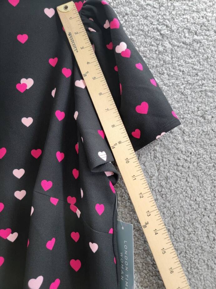 London Times Heart Print Tie Neck Short Sleeve Dress Women's 22W Multi Back Zip