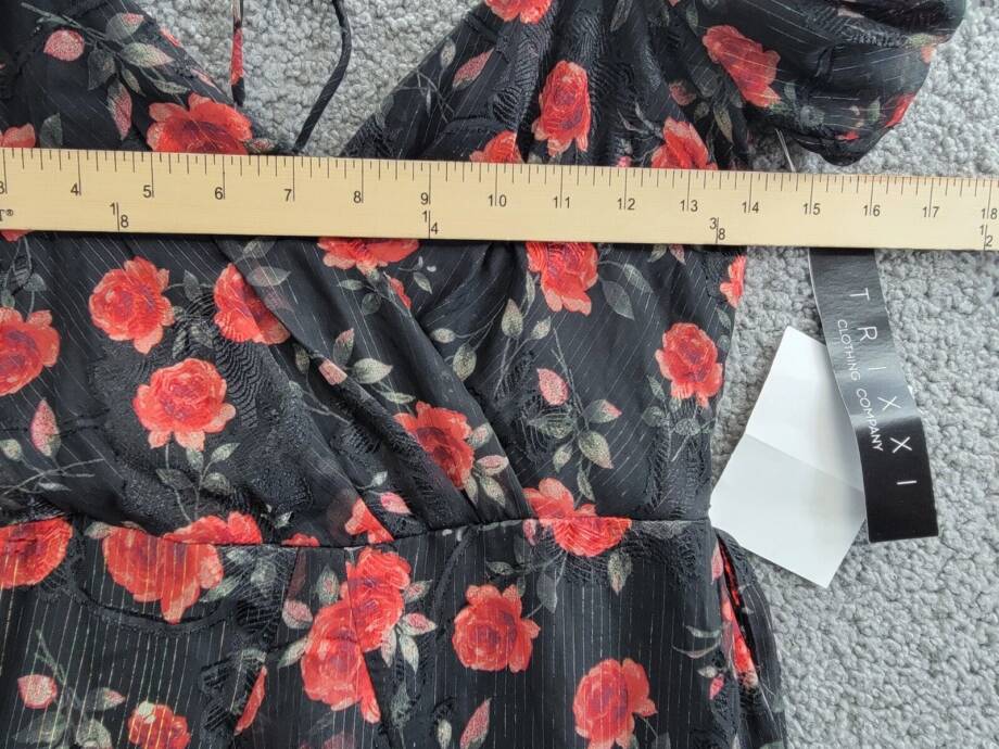 Trixxi Surplice-Neck Tie-Waist Fit & Flare Chiffon Dress Juniors' XXS Black/Red
