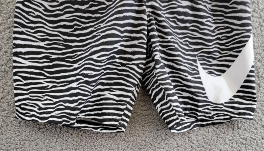 Nike Tiger Fade 7" Volley Swim Shorts Boys' M Black/White Elastic Waist Pull On