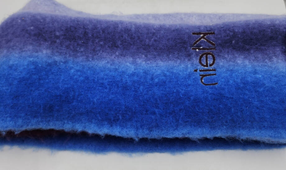 Calvin Klein Fluffy Ombre Blanket Scarf Women's One Size Aubergine Logo Detail